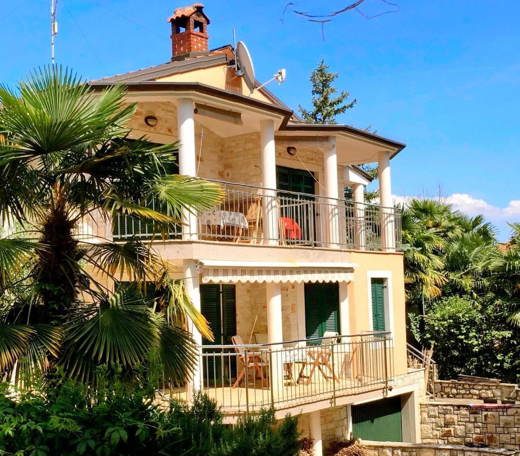 Lovrečica Todor Seaside Apartments מראה חיצוני תמונה