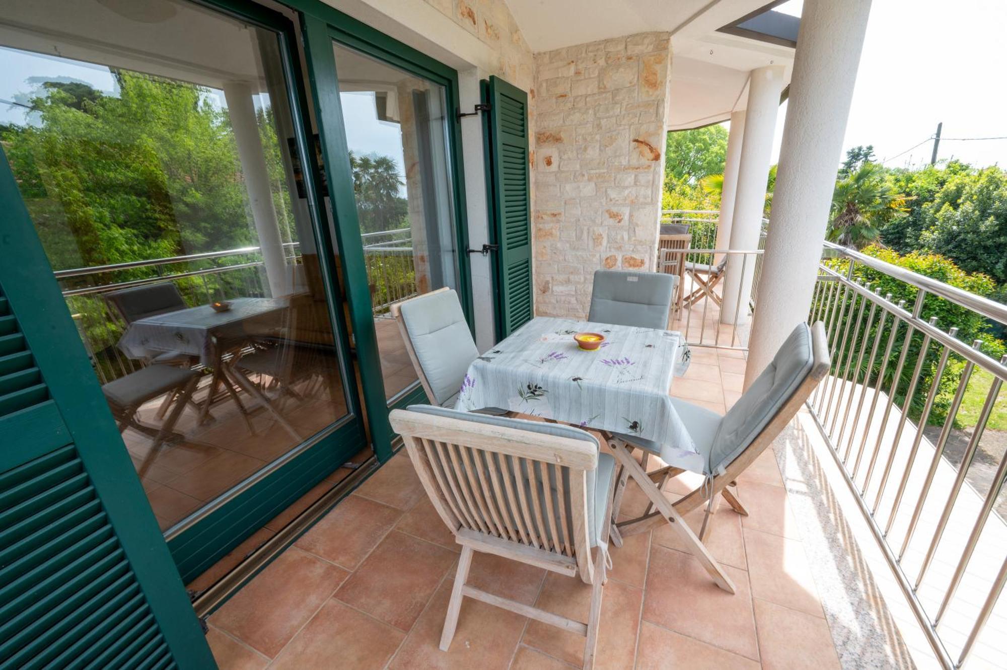 Lovrečica Todor Seaside Apartments מראה חיצוני תמונה